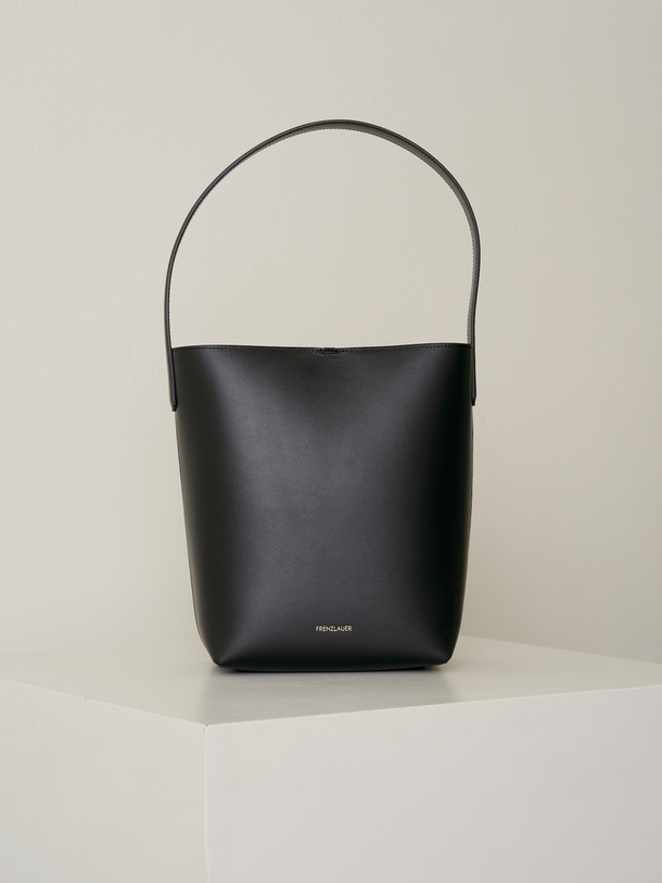 Mami Medium Black 